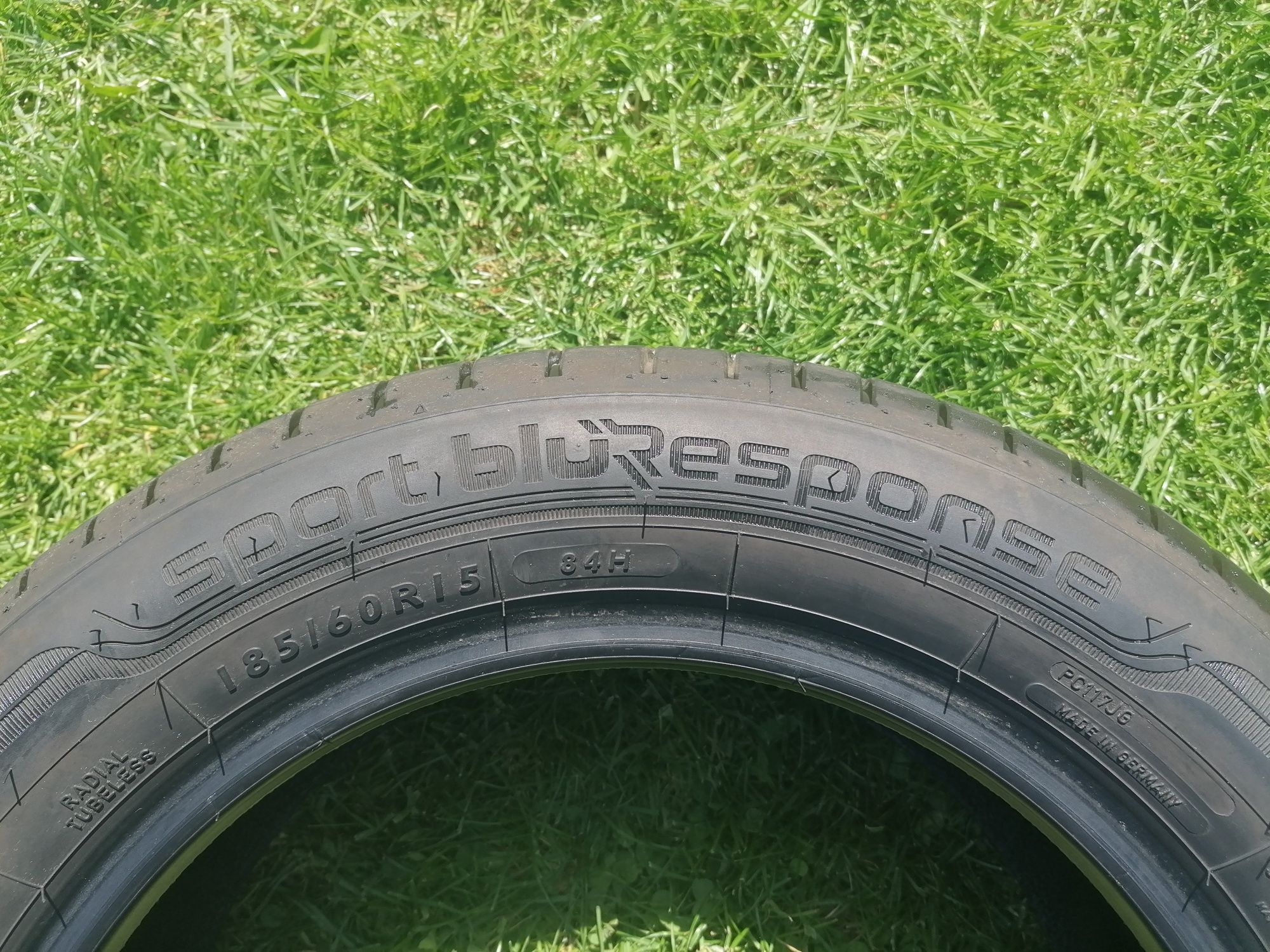 (Nr.62) Opona letnia 185/60 R15 Dunlop sport bluresponse