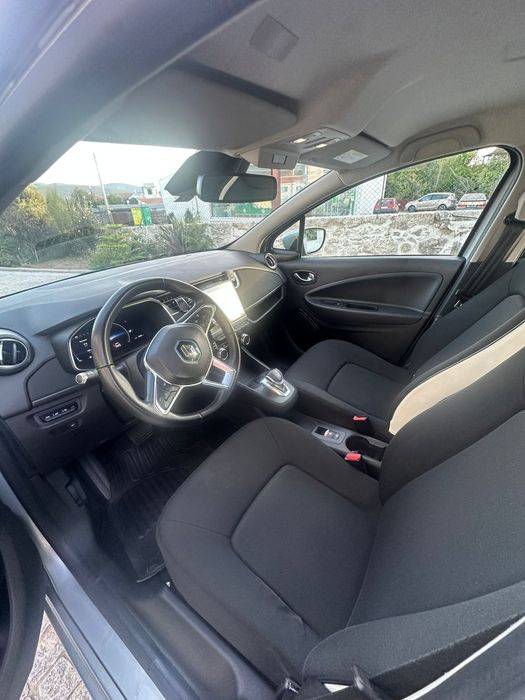 Renault zoe 2020 baixo km rodado bateria própria