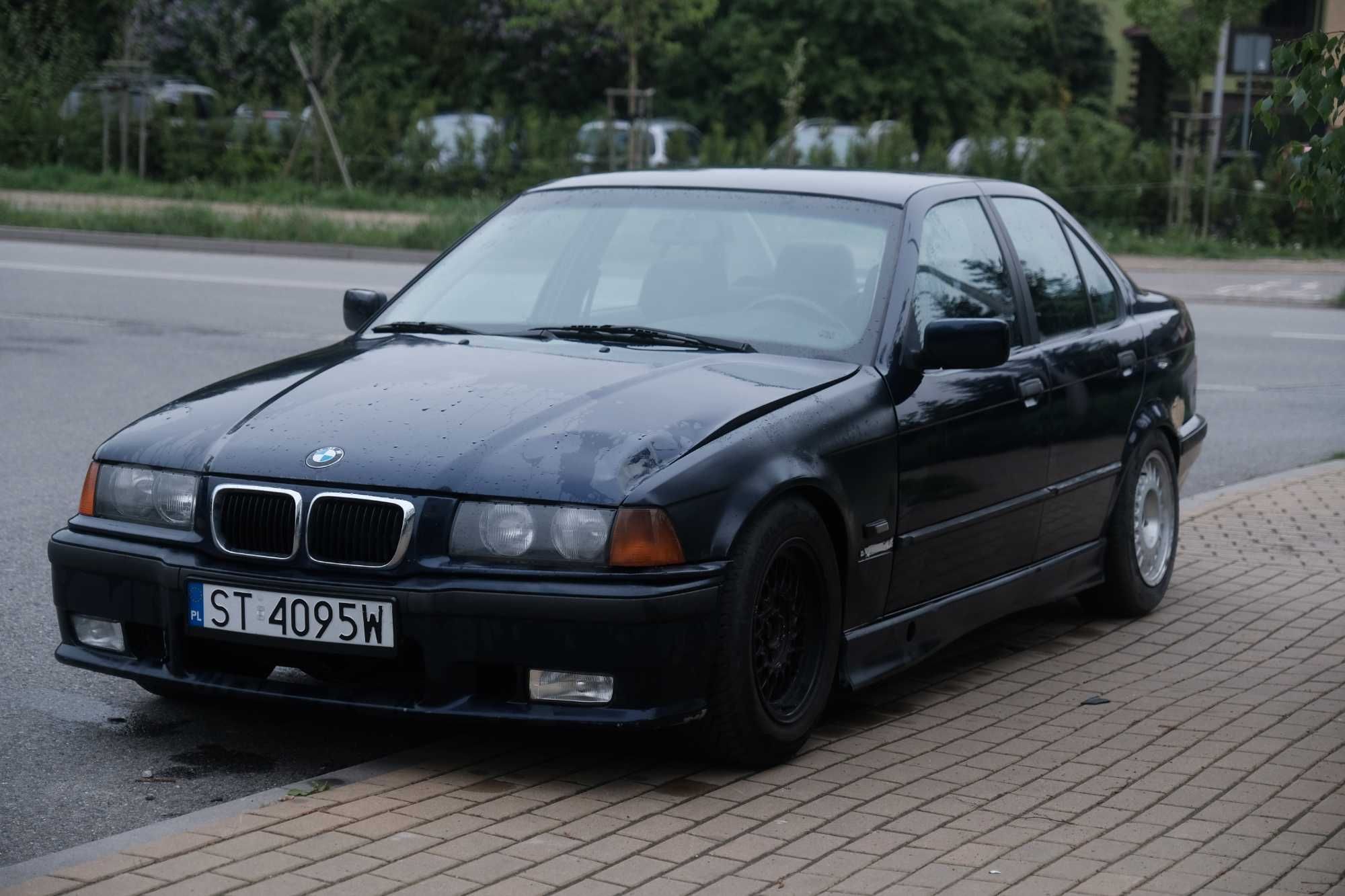 BMW e36 sedan 1.8tds