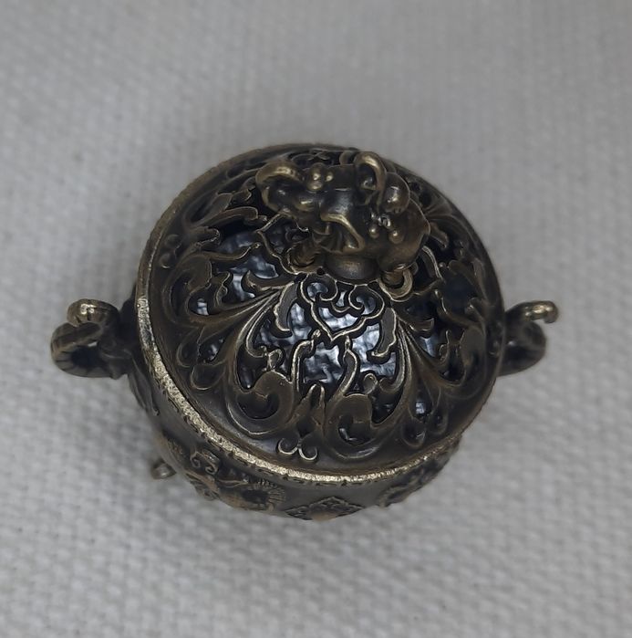 Defumador em bronze antigo