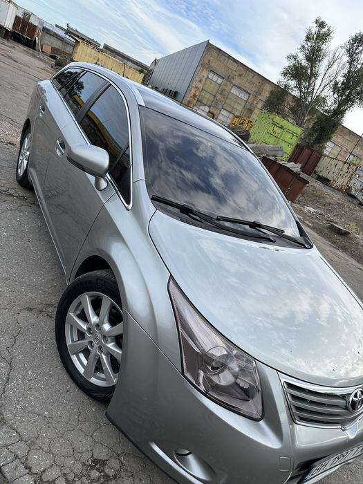 Продам Toyota Avensis 2009 d4d