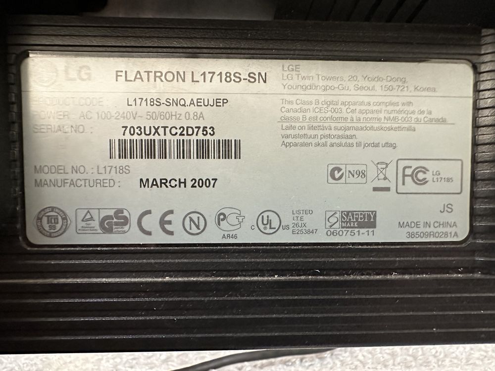 Monitor LG de 17” modelo FLATRON L1718S-SN