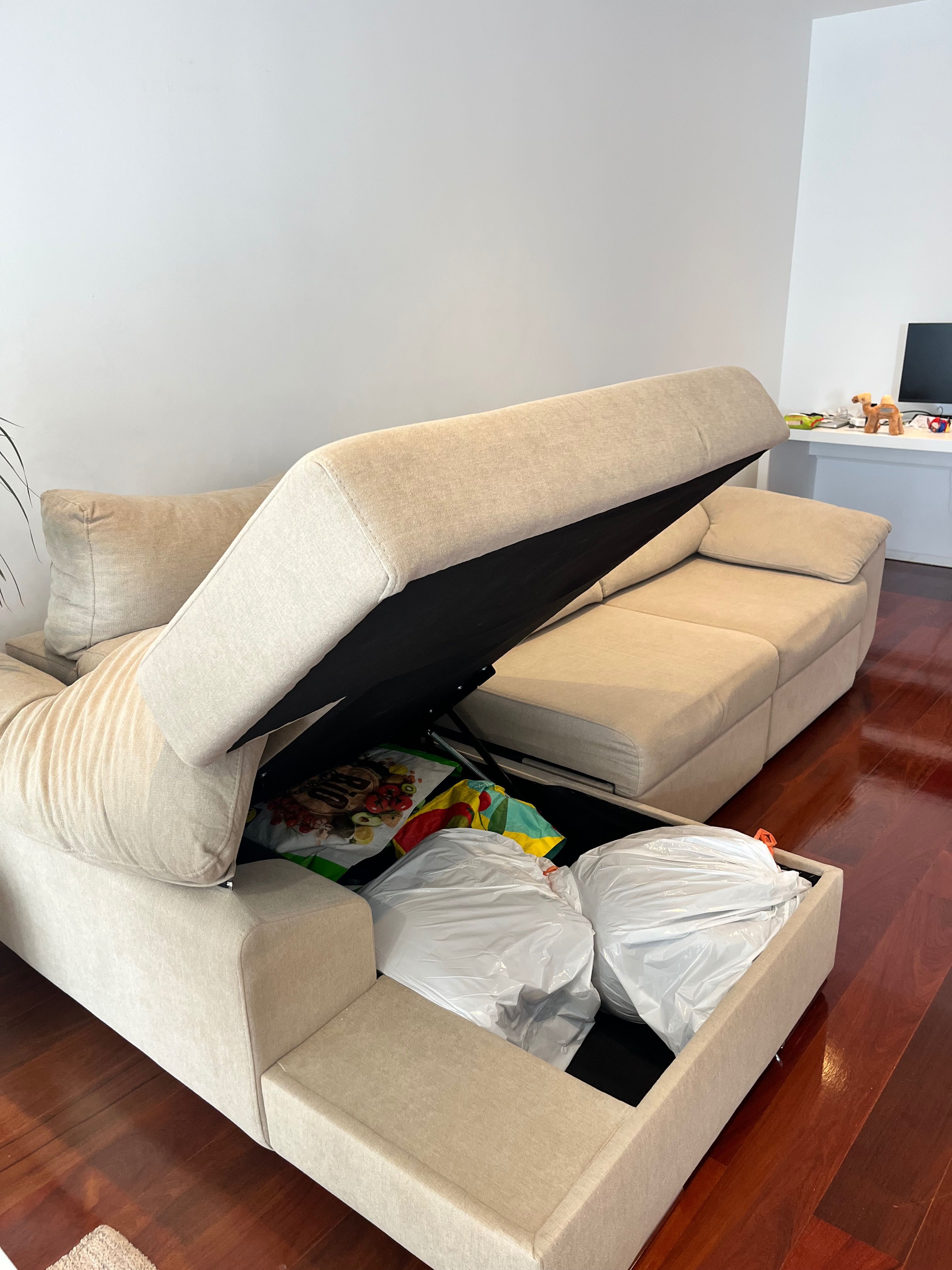 Sofá 3 lugares extensível c/ chaise longue com arrumação