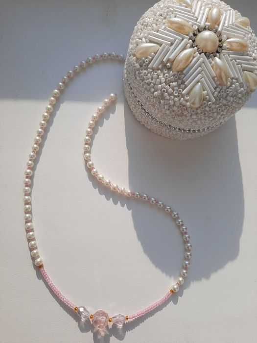 Вироби з бісеру та перлинок, чокери