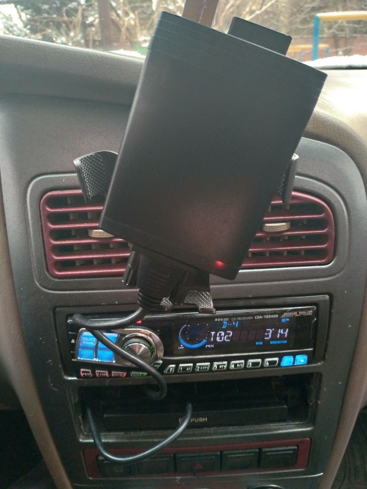 Alpine CDA-7894 +адаптор USB-Bluetooth-AUX Pioneer