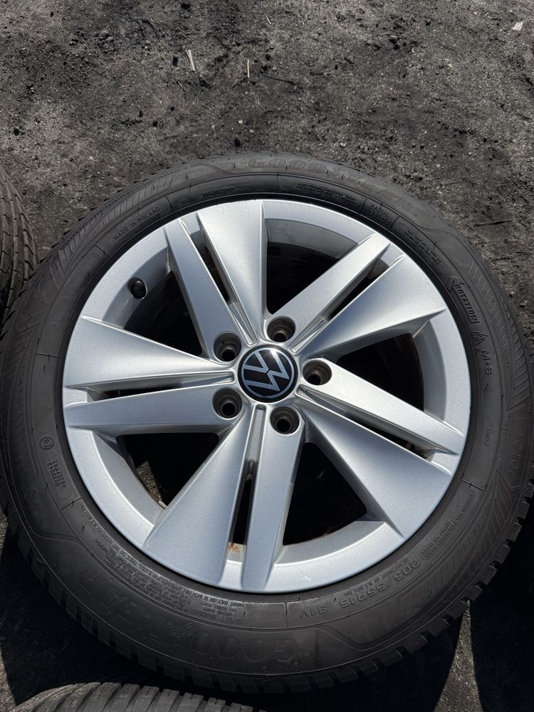 Felgi aluminiowe 5x112 16x7j et48 Vw Skoda Audi