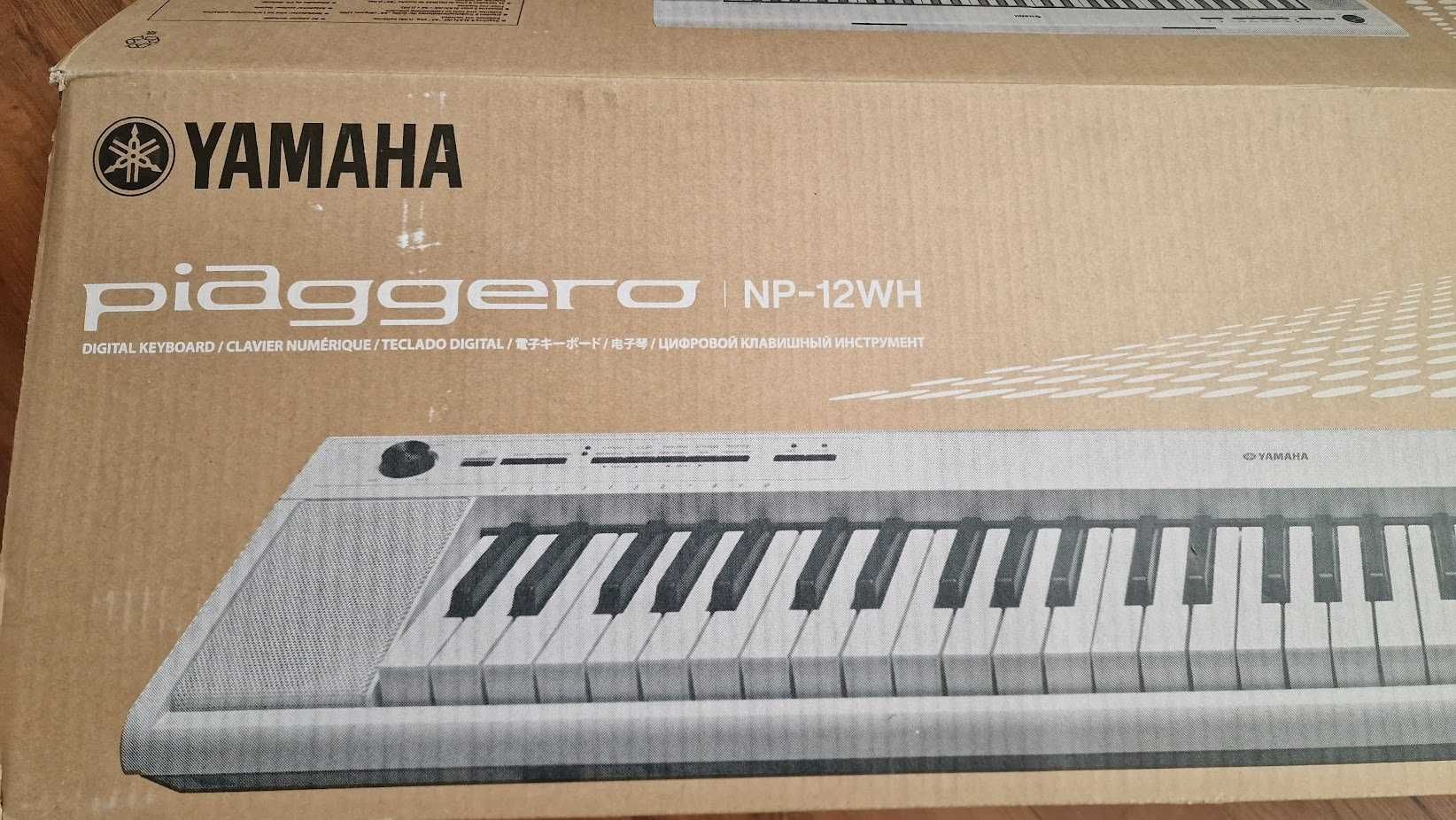 Pianino Yamaha NP 12 WH - używane