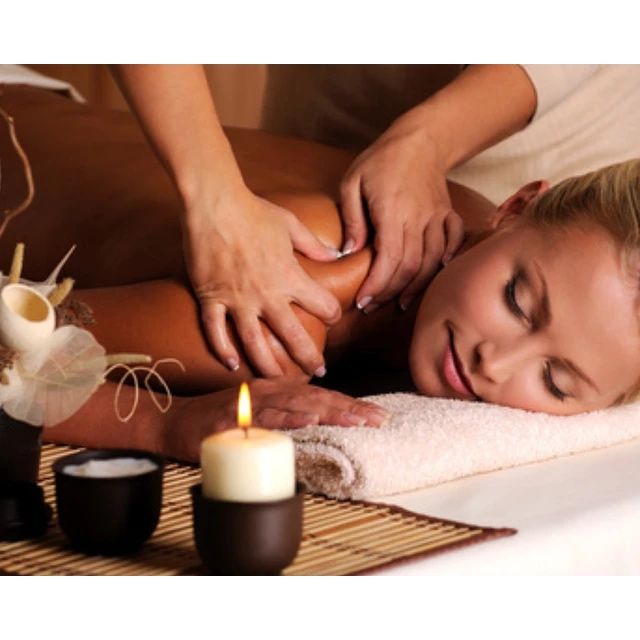 Massagem de relaxamento, massagem com pistola de nassagem