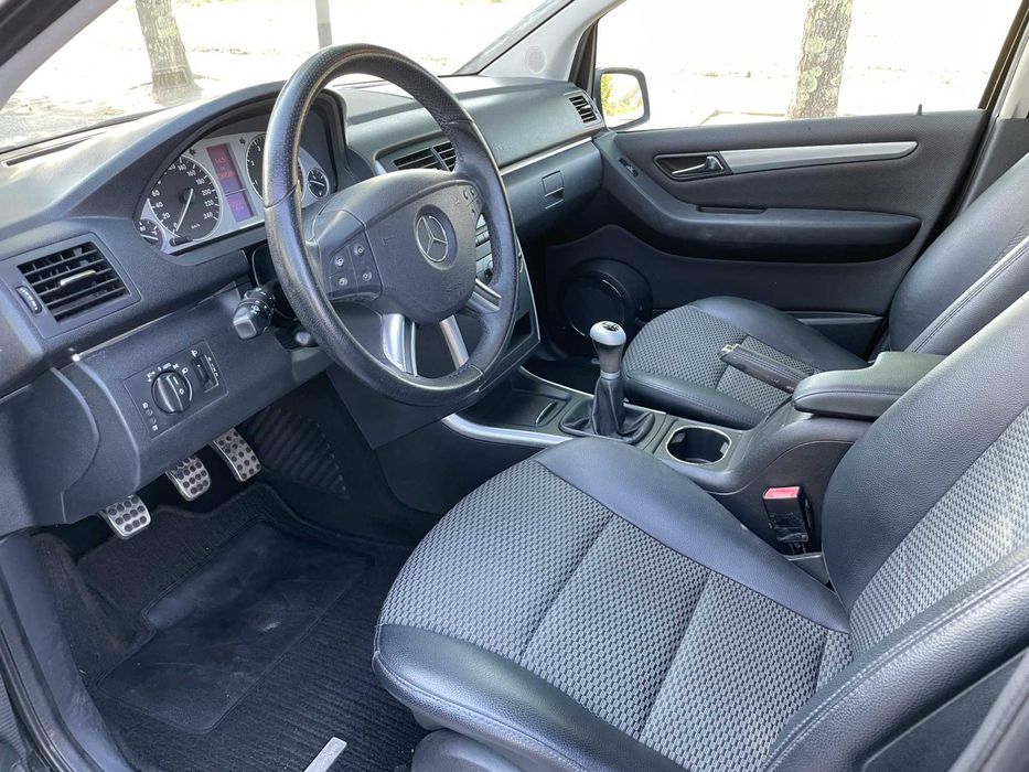 Mercedes-Benz B150 - Tourer - Nacional - 130.000Km