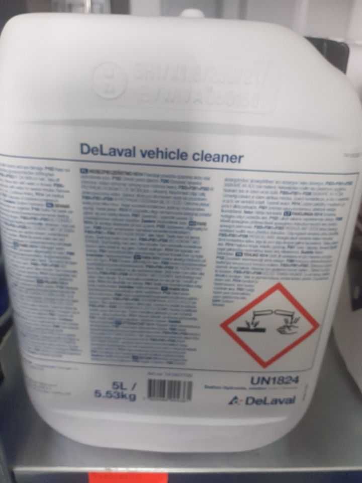 Środek do mycia maszyn i pojazdów DeLaval Vehicle Cleaner  5L