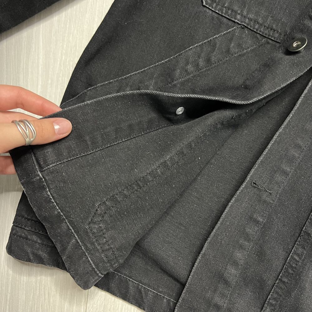 Джинсовий піджак жіночий чорний. Oversize