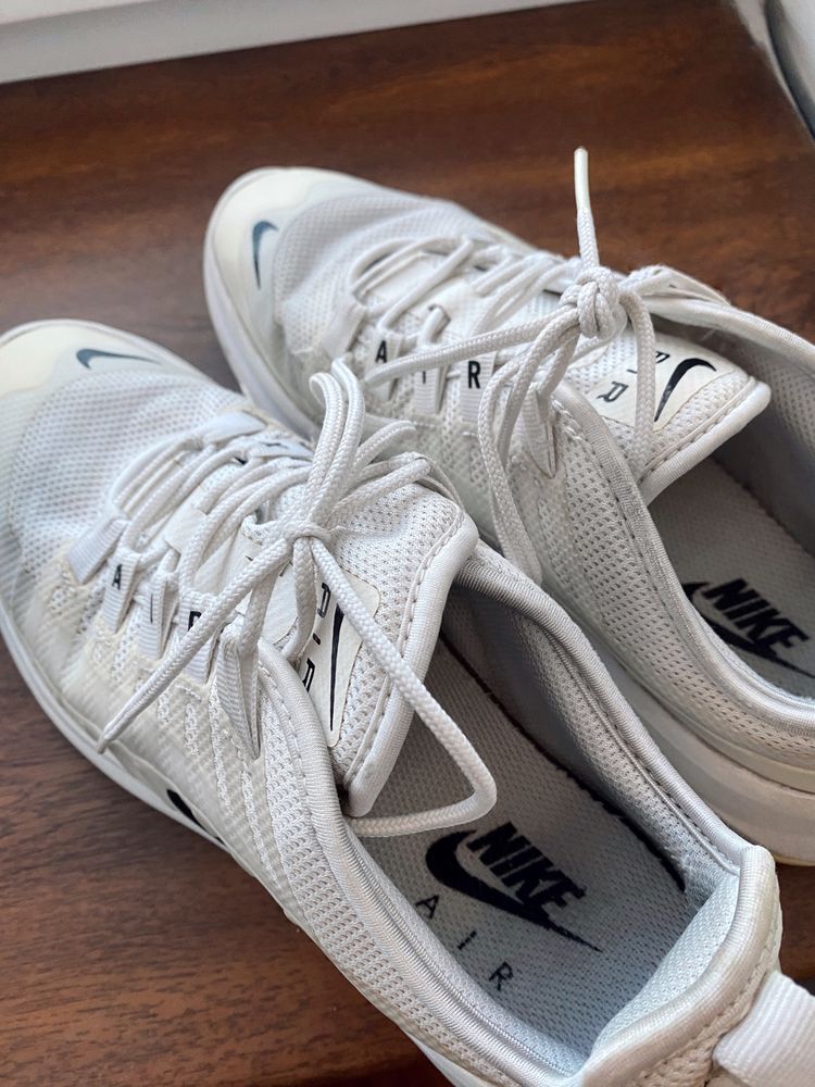 Nike air max axis triple white, білі кросівки nike, оригінал