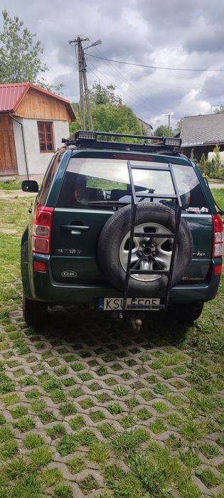 Suzuki Grand Vitara 2.0 LPG, lift, hak, 4x4, LED, dwa komplety opon