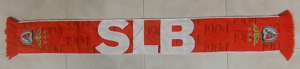 cachecol do Benfica novo