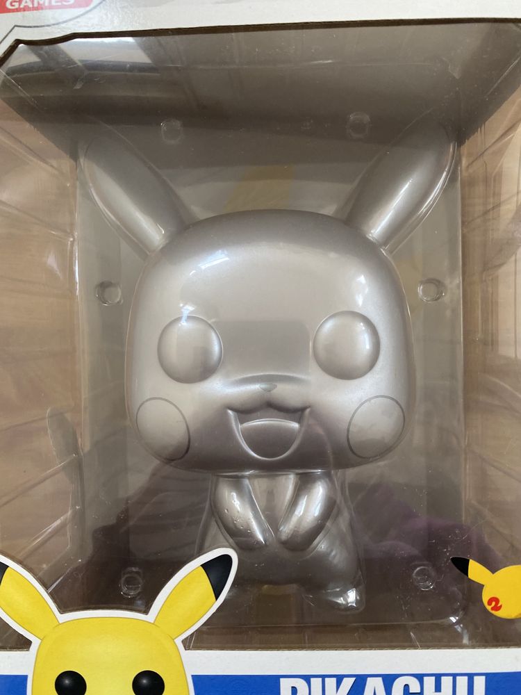 Funko Pokémon Pikachu Grande Prateado