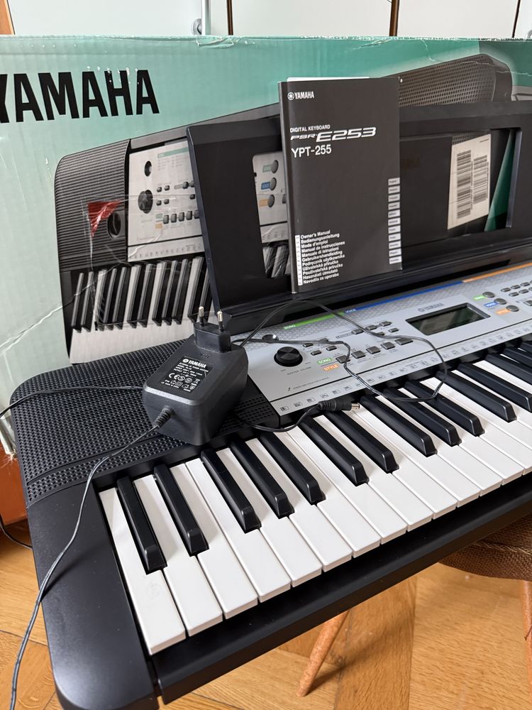 Синтезатор Yamaha ypt-255