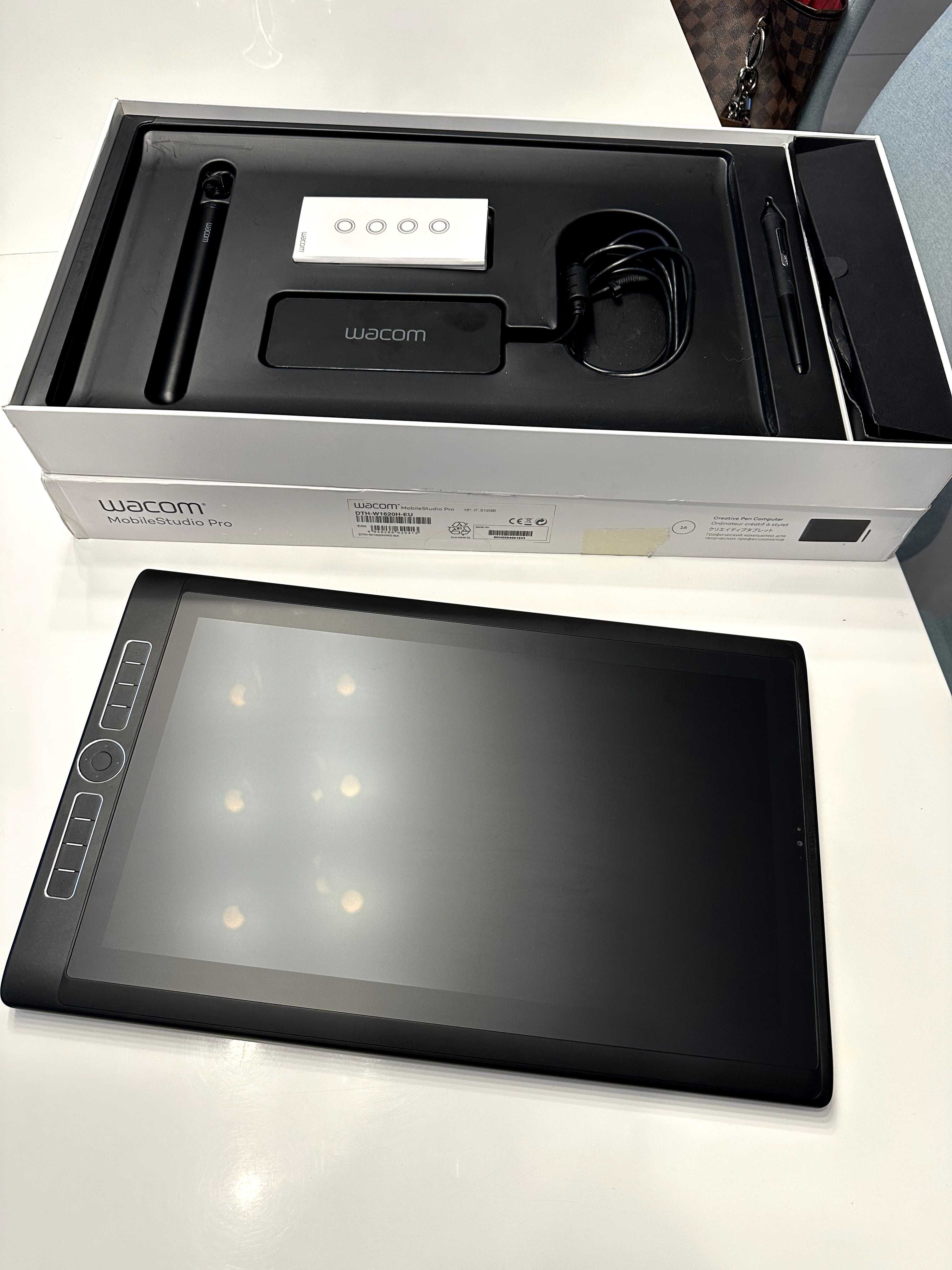 Wacom MobileStudio PRO 16 4K  i7
