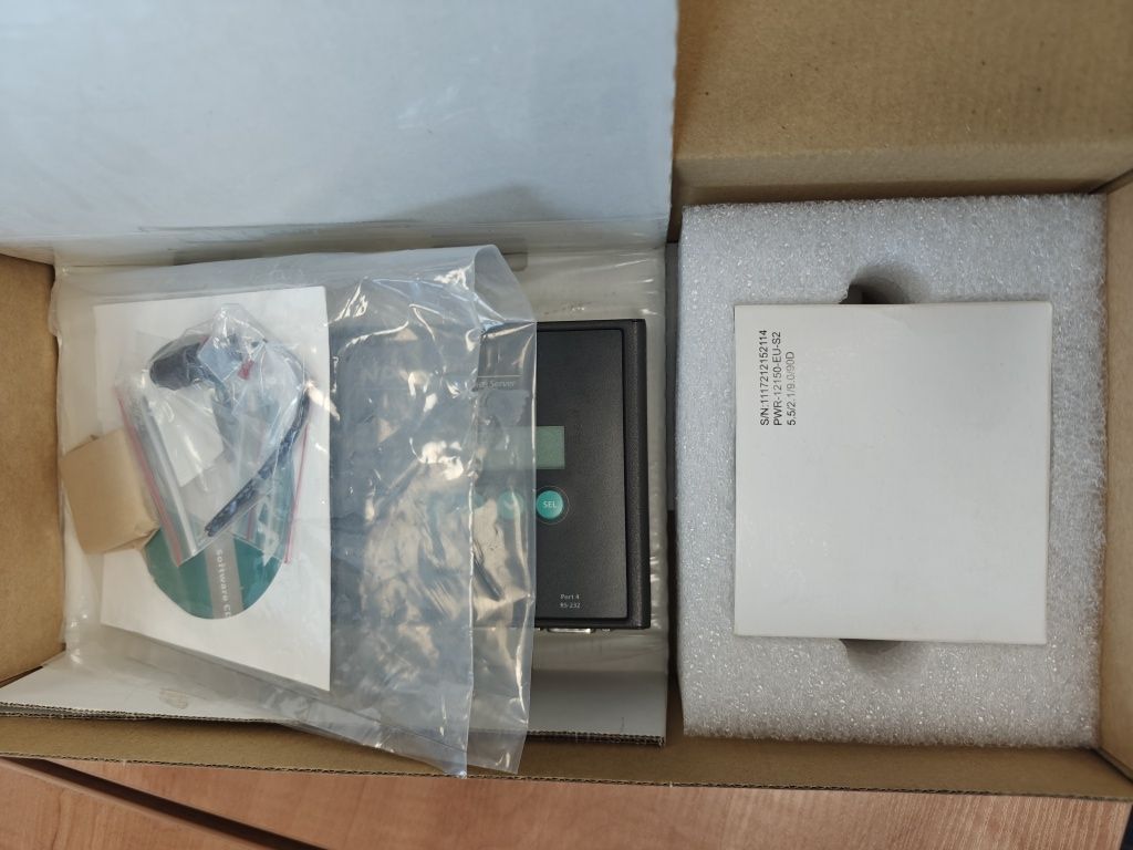 MOXA NPort 5410 Serwer portów szeregowych