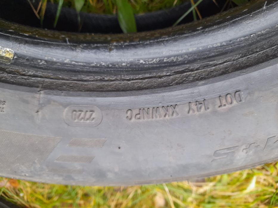 Opony zimowe 18x60x225