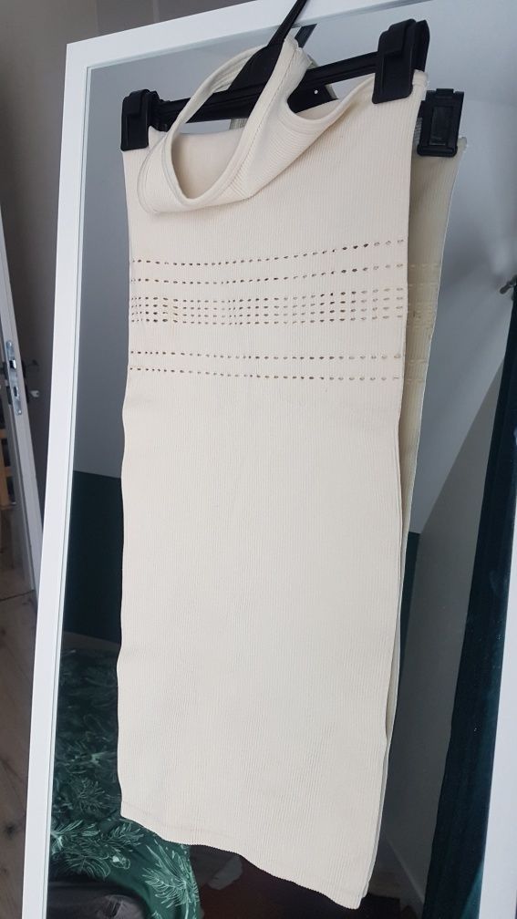 Krótka sukienka mini beżowa Bershka rozmiar XS tunika na plaże