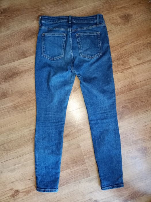 Jeansy H&M w rozmiarze 38