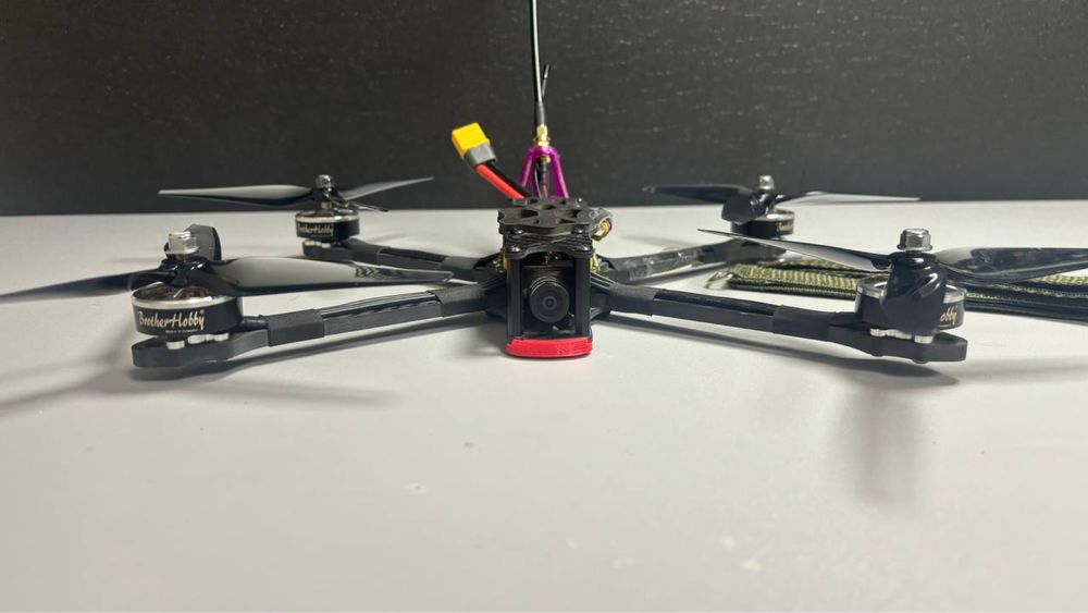 fpv дрон 7 дюймів аналог новий повністю готовий до польоту