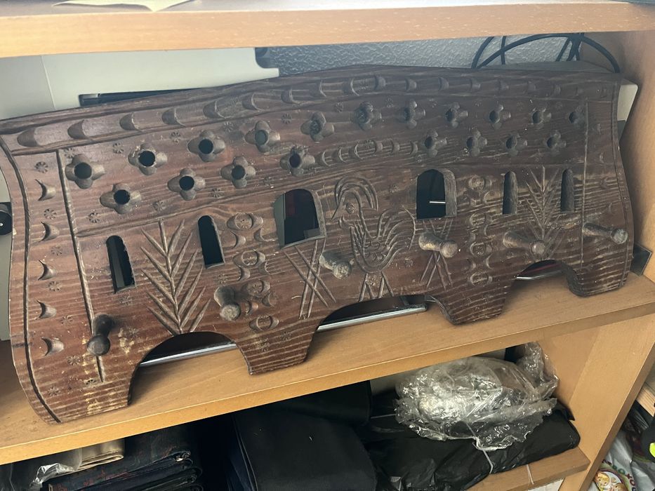 Cabide bengaleiro em Madeira Maciça antigo