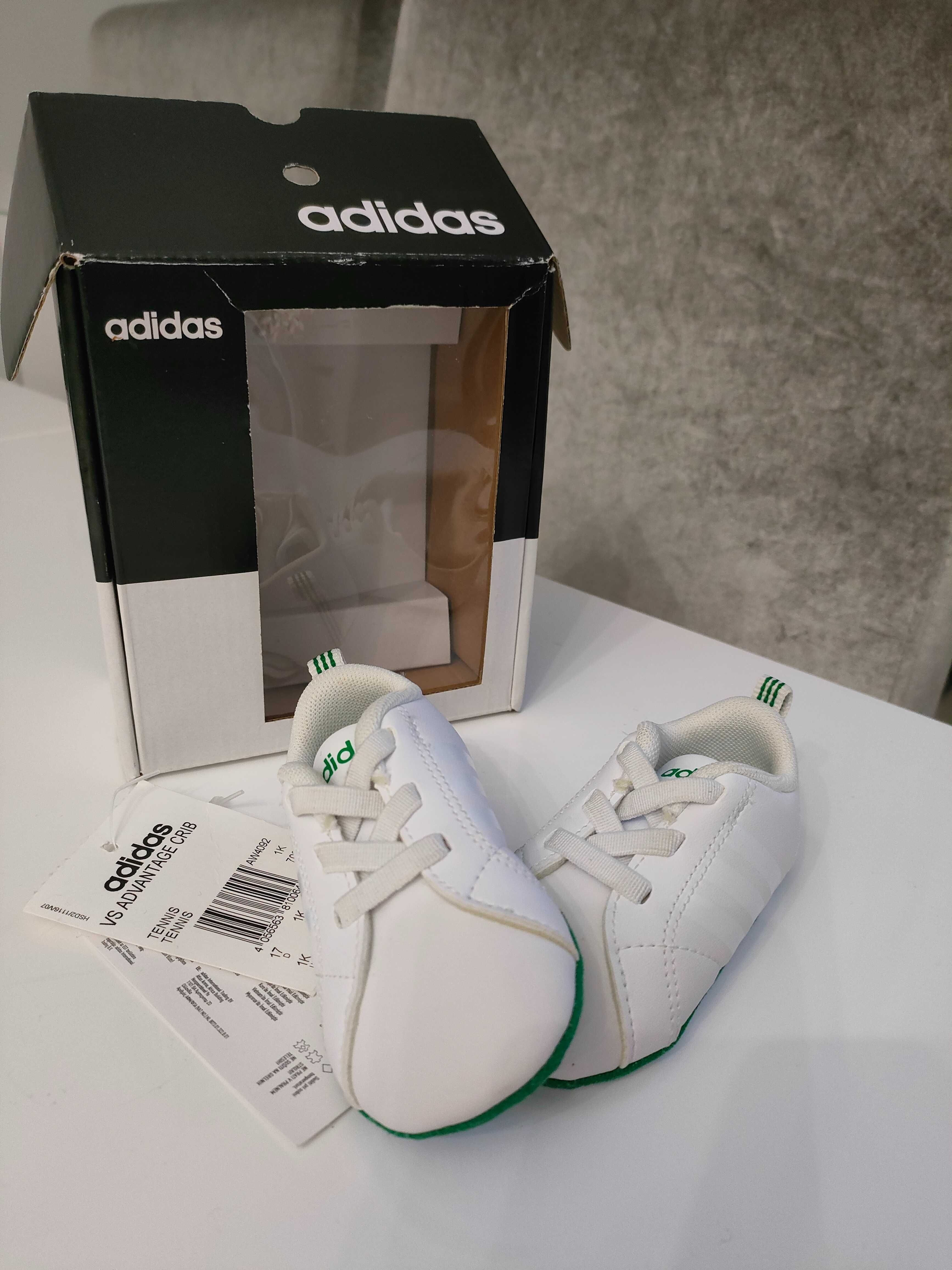 Adidaski niechodki, Buty dziecięce Adidas Advantage Crib AW4092, r.17