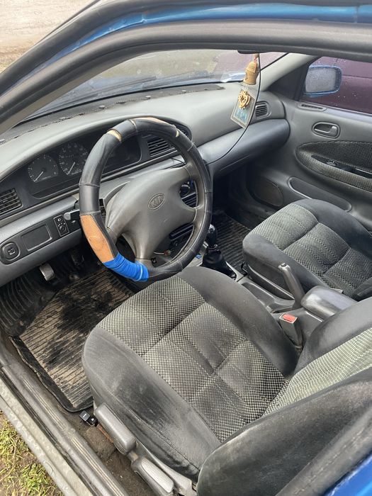 KIA sephia сів поїхав