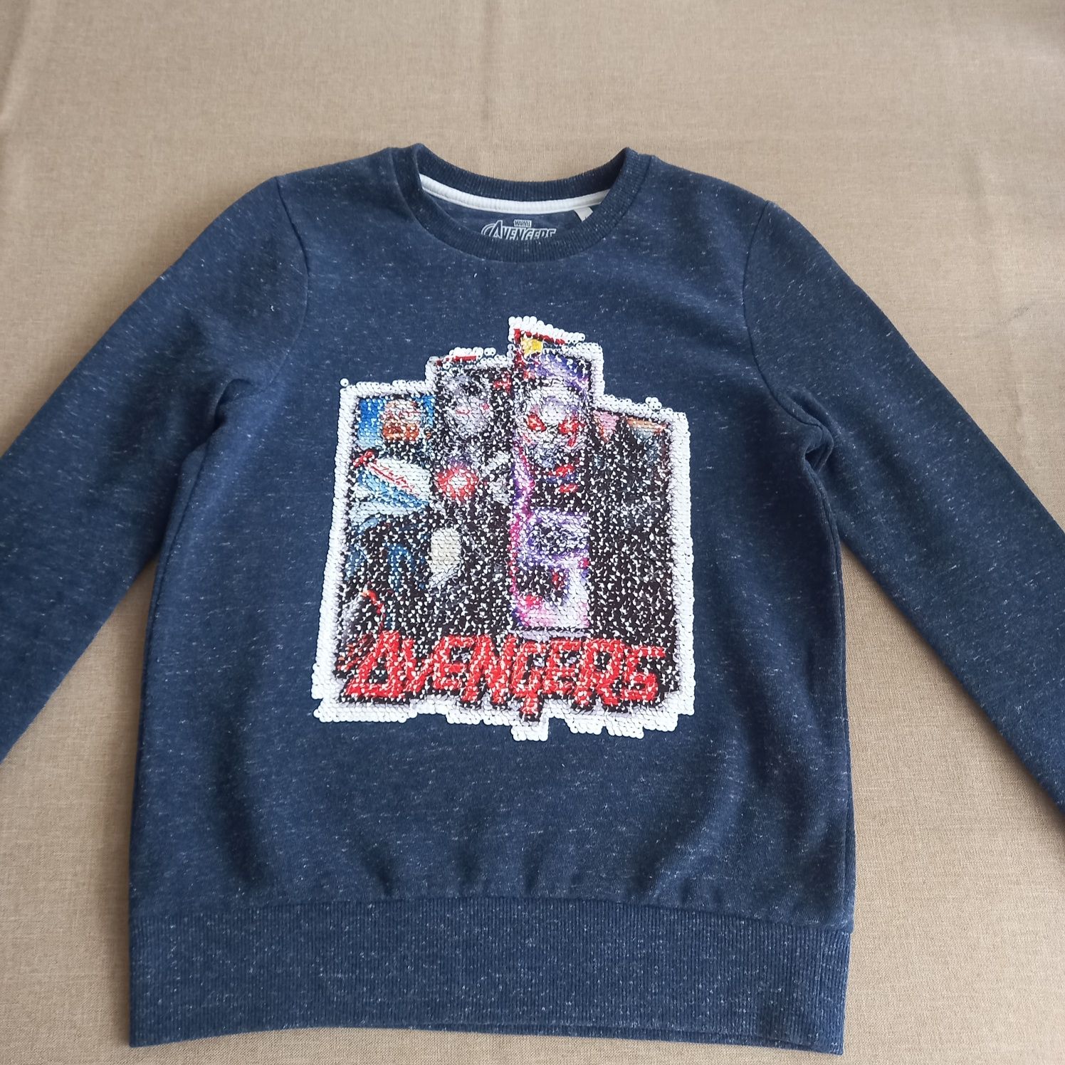 Bluza chłopięca, Avengers, C&A, odwracane cekiny, r. 140