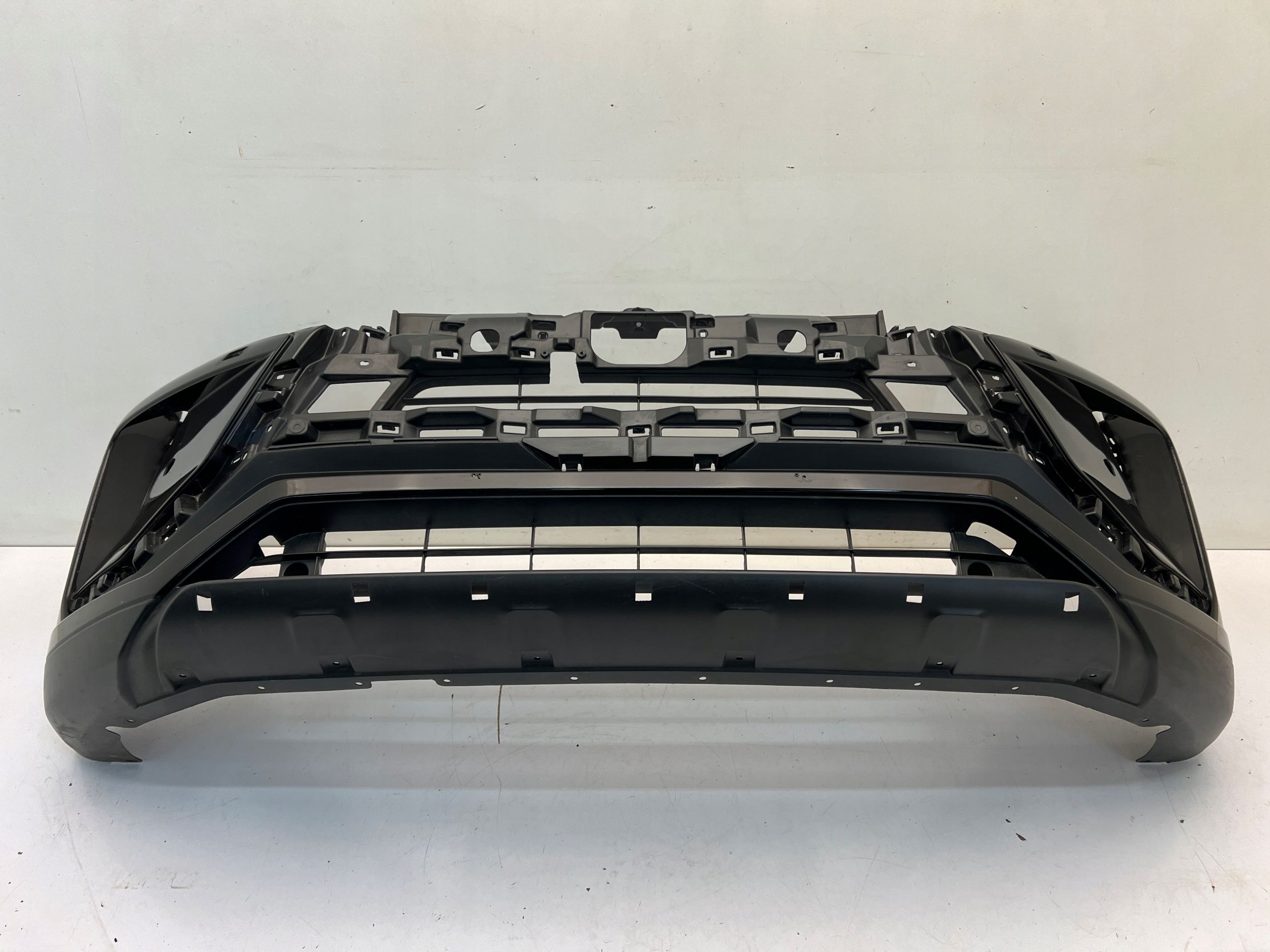Mitsubishi Eclipse Cross Zderzak Przedni przód Pdc pod Spryski 17…