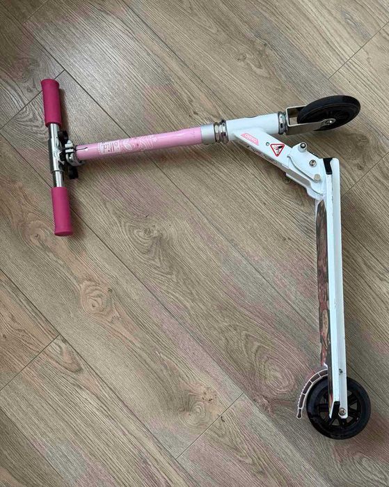 продам самокат для девочки