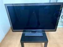 Televisão Panasonic 42" com pequena avaria
