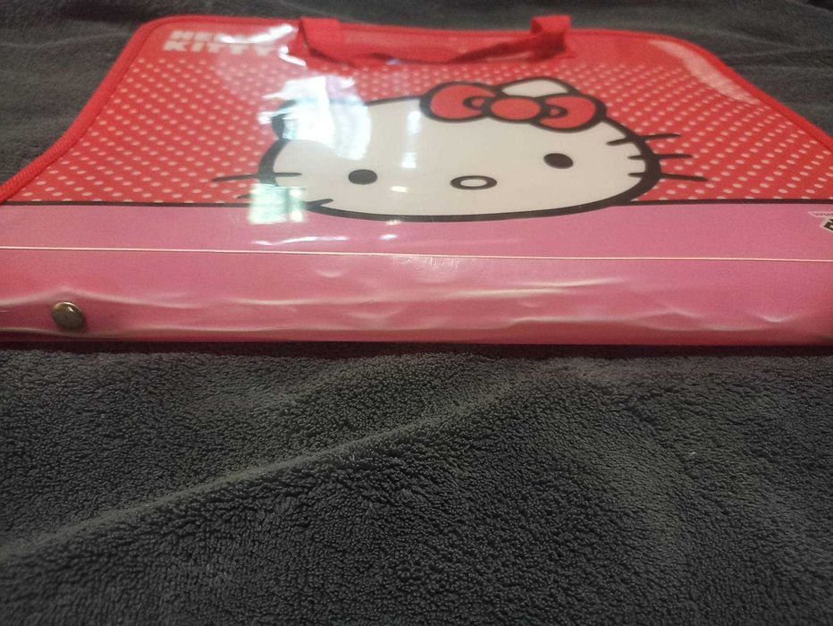 папка с ручками формат А4 Hello Kitti