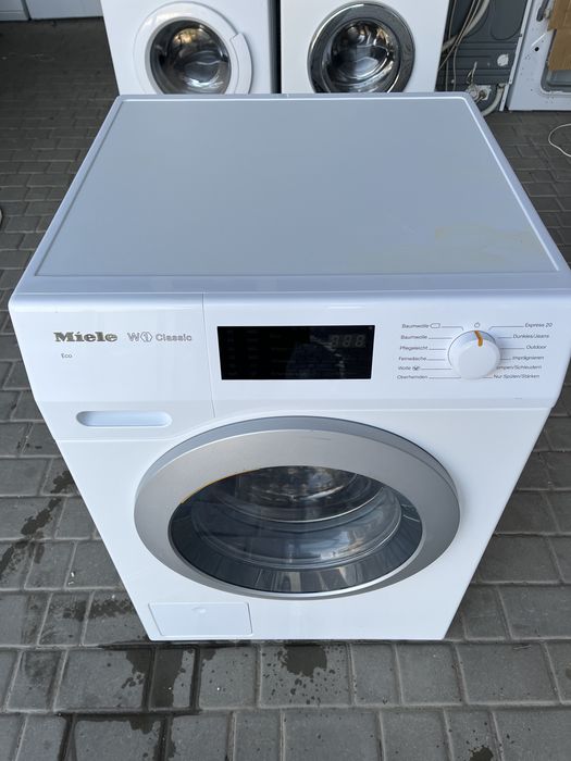 Пральна машина Miele WDB030 на 8 кг.Стан ідеальний