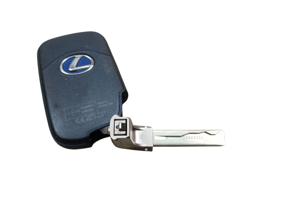 KLUCZYK PILOT LEXUS CT 200h LIFT (2014-2017) 1.8 HYBRID 136KM