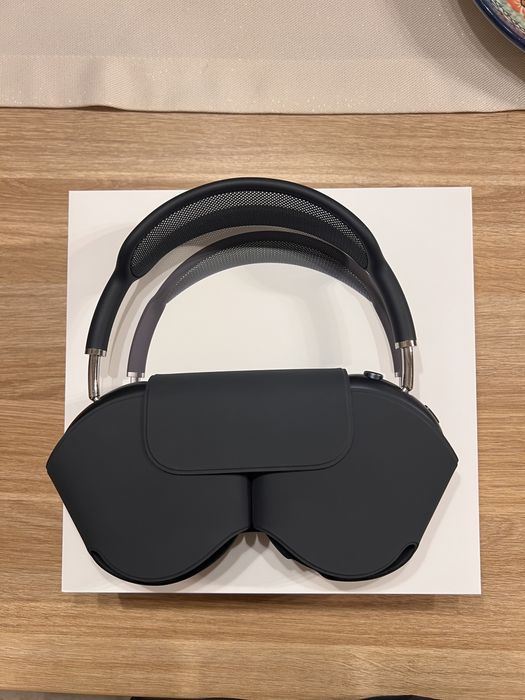 Air pods max 2nd gen Usb C