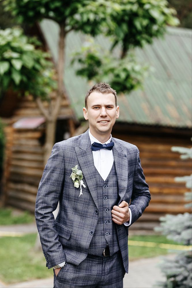 Класичний чоловічий костюм (3)