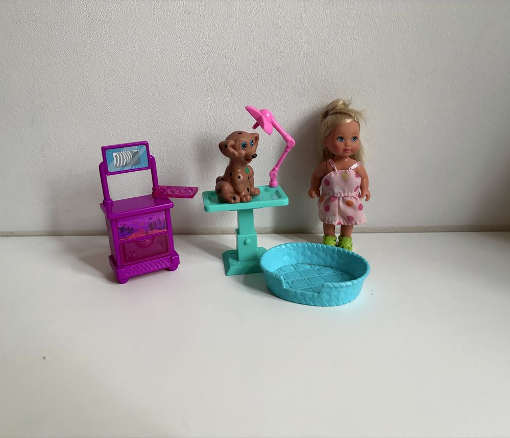 Laleczka weternarz lalka piesek lekarz barbie steffi legowisko pies