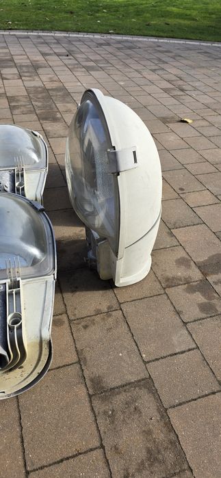 Lampy uliczne philips.