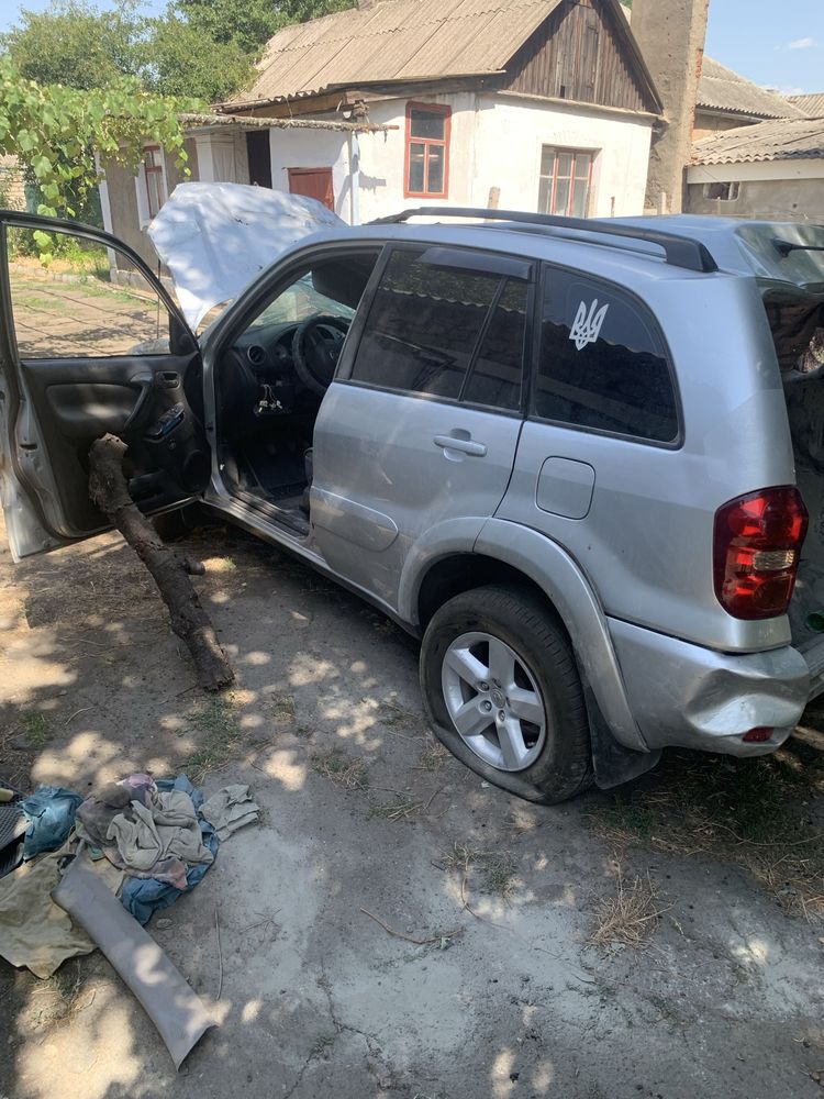 Toyota Rav4 2006рік рестайлінг дизель 2 л