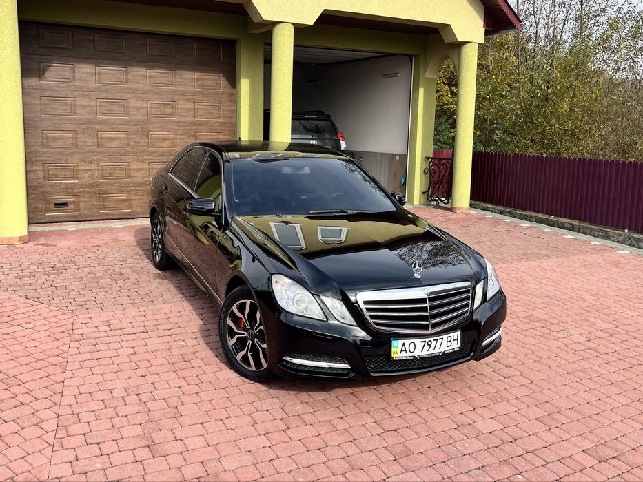 Продаю свій авто! Мерседес w212