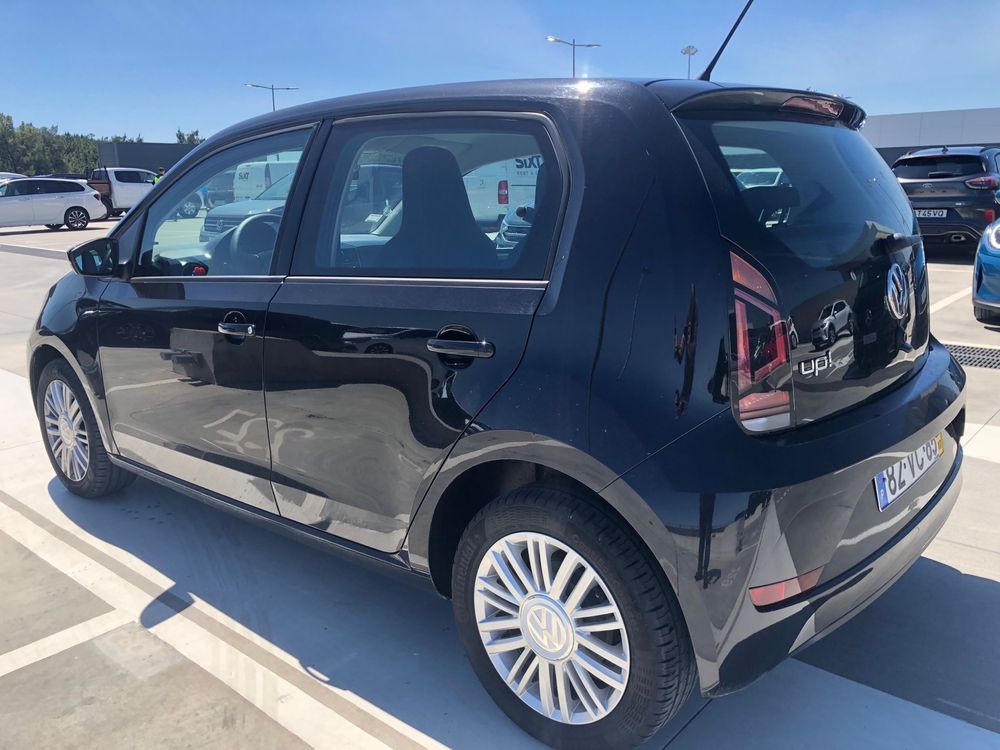 Volkswagen Up 1.0