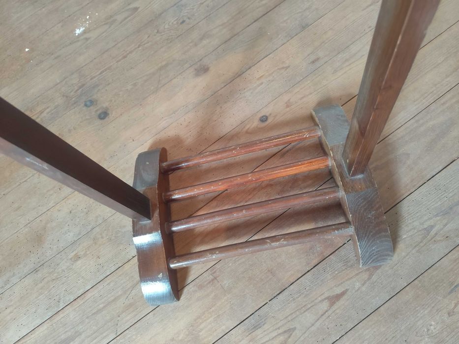 Conjunto de 2 cabides de pé