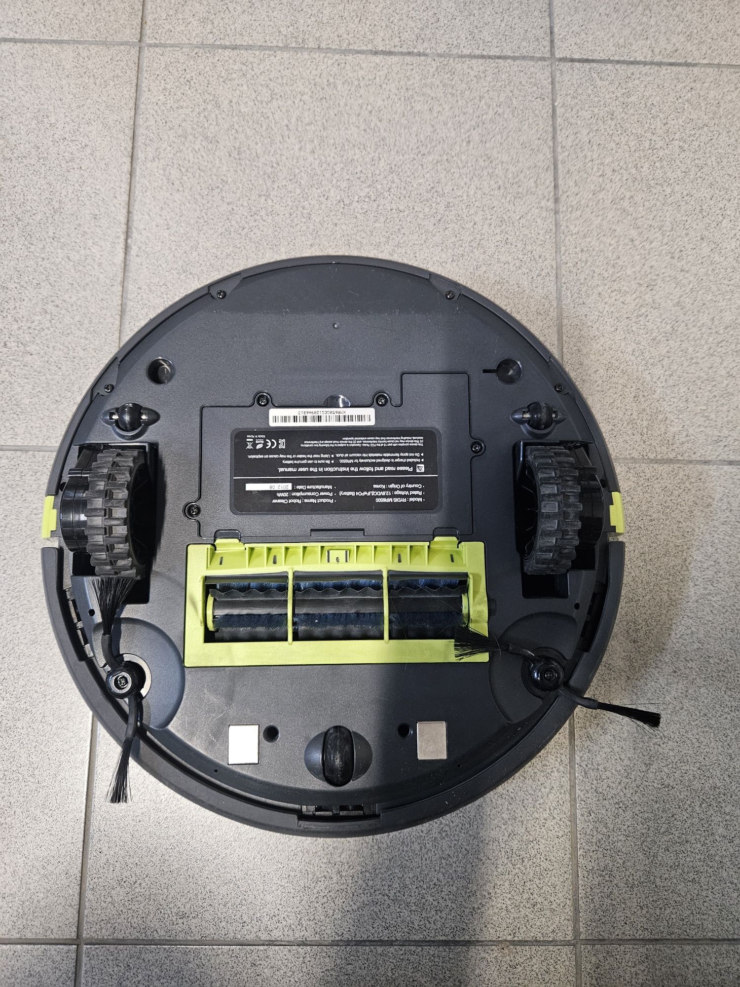 Odkurzacz  robot moneual ME 670