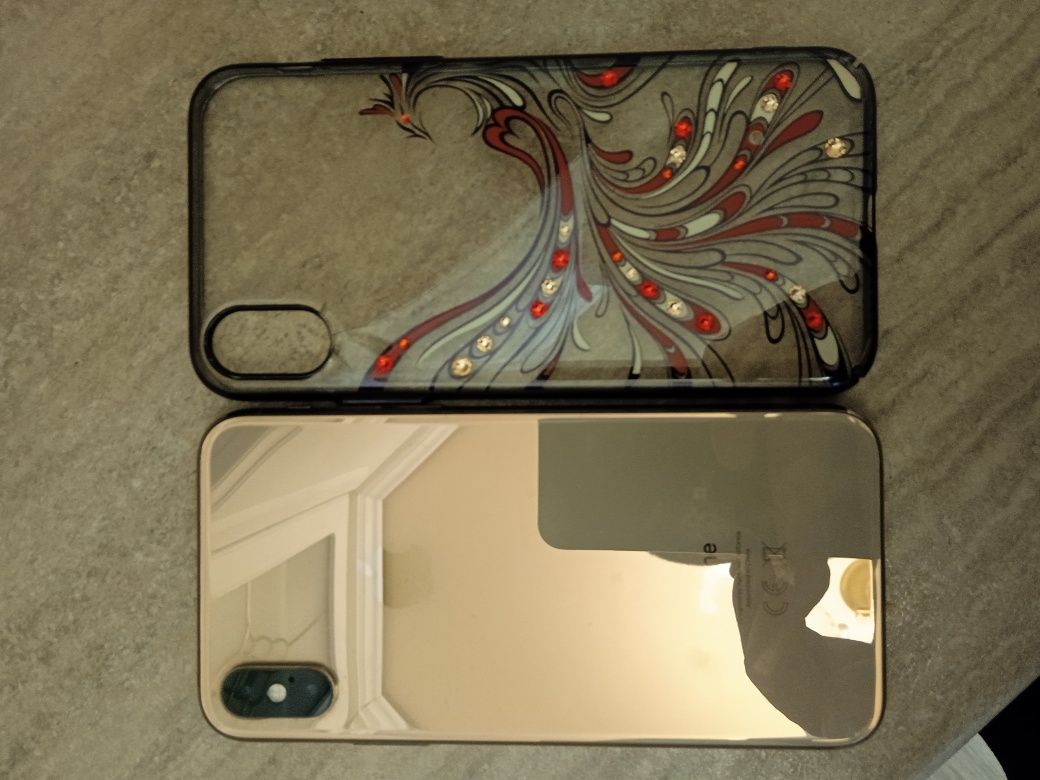 Продам Айфон XS 64 GB