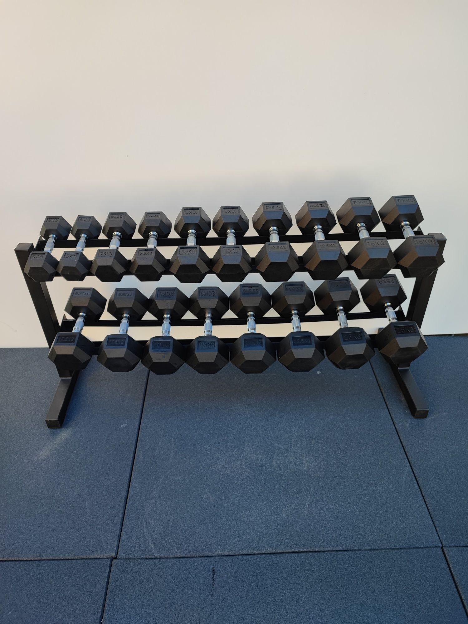 Zestaw hantli HEX od 2.5 kg do 25 kg ze stojakiem