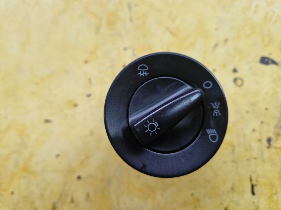 Włącznik Świateł Vw Audi Seat Skoda 3B0.941.531.B