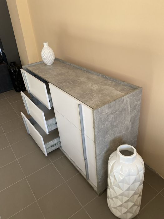 Стильний комод з 6 шухлядками