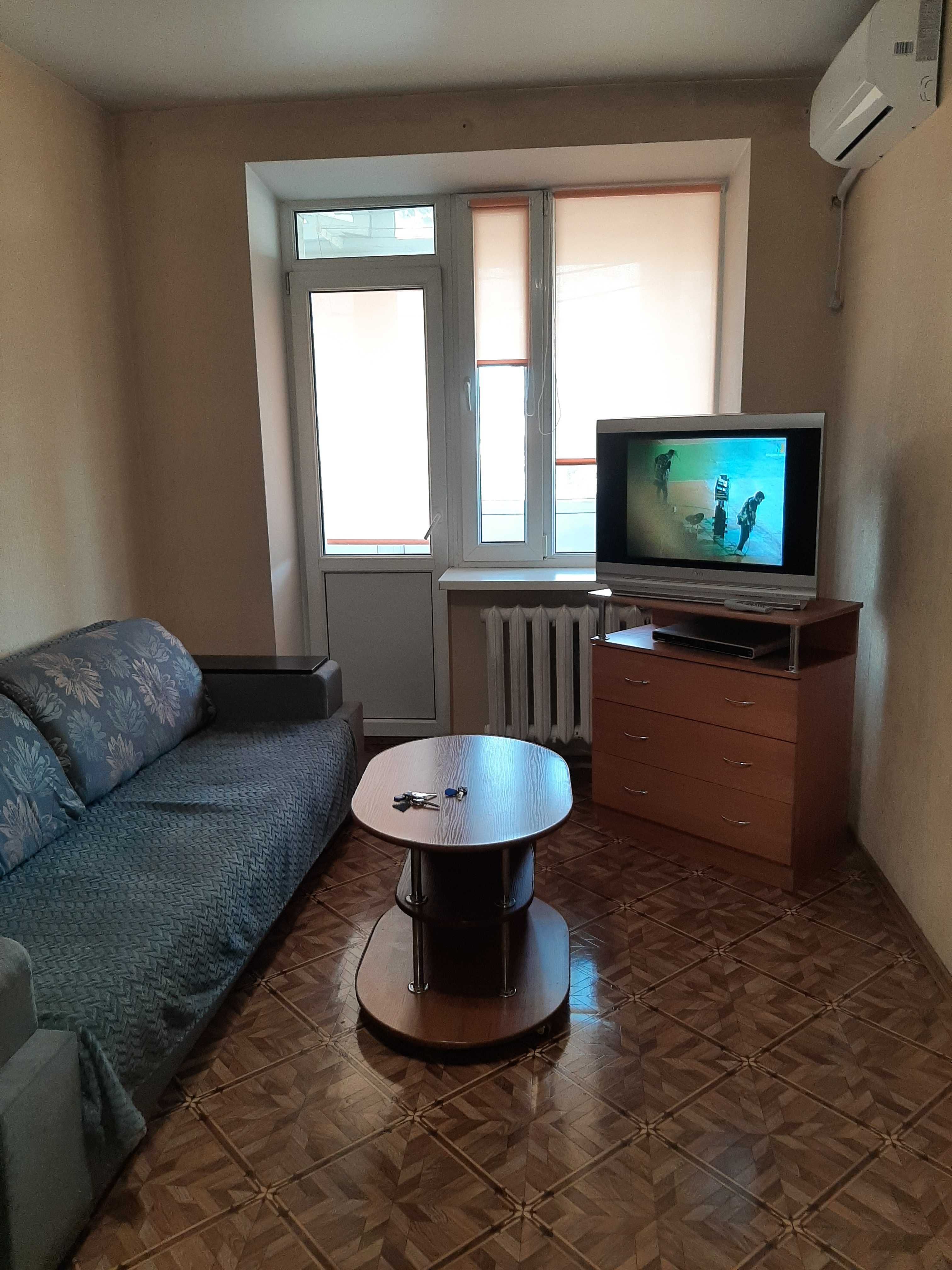 1 кімнатна квартіра в центрі міста. Возле Любави.